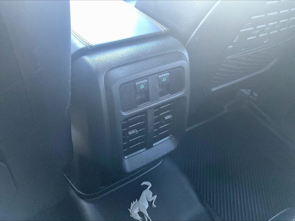 Used 2025 Ford Bronco Badlands AWD/4WD image 12