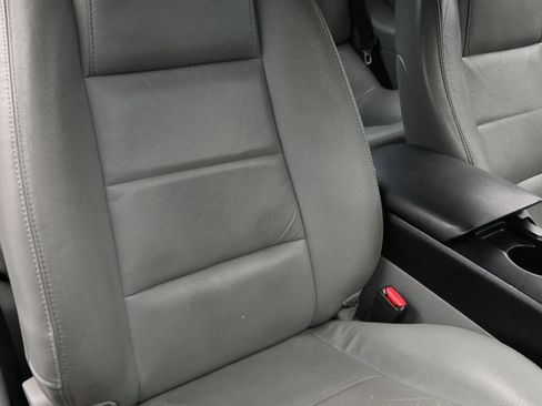 Used 2007 Ford Mustang Coupe RWD image 29