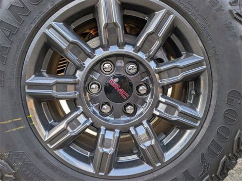 New 2026 GMC Sierra 1500 AT4X image 7