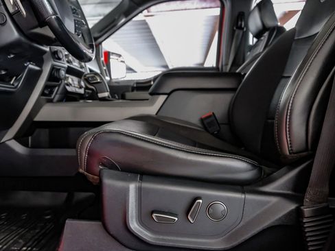 Used 2019 Ford F150 Raptor w/ Equipment Group 802A Luxury image 30