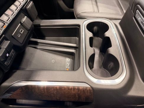 Used 2023 GMC Sierra 2500 Denali image 51