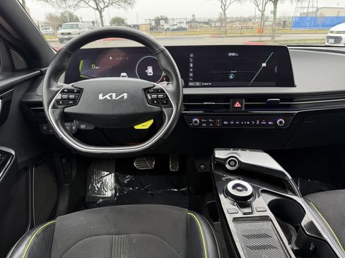 Used 2023 Kia EV6 GT image 18