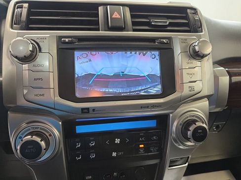 Used 2016 Toyota 4Runner Limited image 29