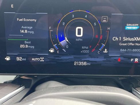 Used 2025 Chevrolet Tahoe LT AWD/4WD image 27