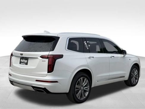 Used 2022 Cadillac XT6 Premium Luxury AWD/4WD image 7