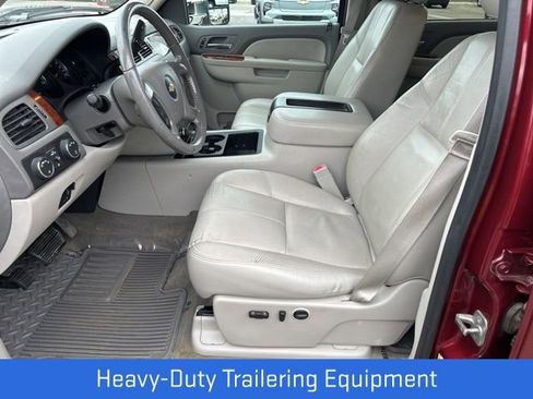 Used 2014 Chevrolet Silverado 2500 LTZ w/ LTZ Plus Package image 6