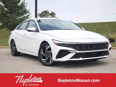 Used 2025 Hyundai Elantra Limited