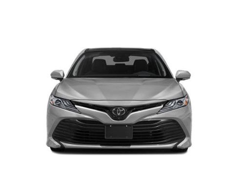 Used 2018 Toyota Camry XLE w/ Audio Package FWD image 4