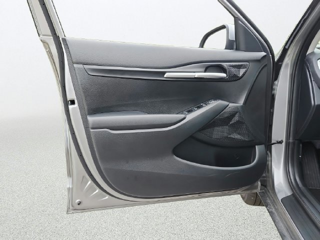 Certified 2026 Kia Seltos LX FWD image 17