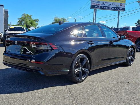 Used 2023 Honda Accord Sport image 6