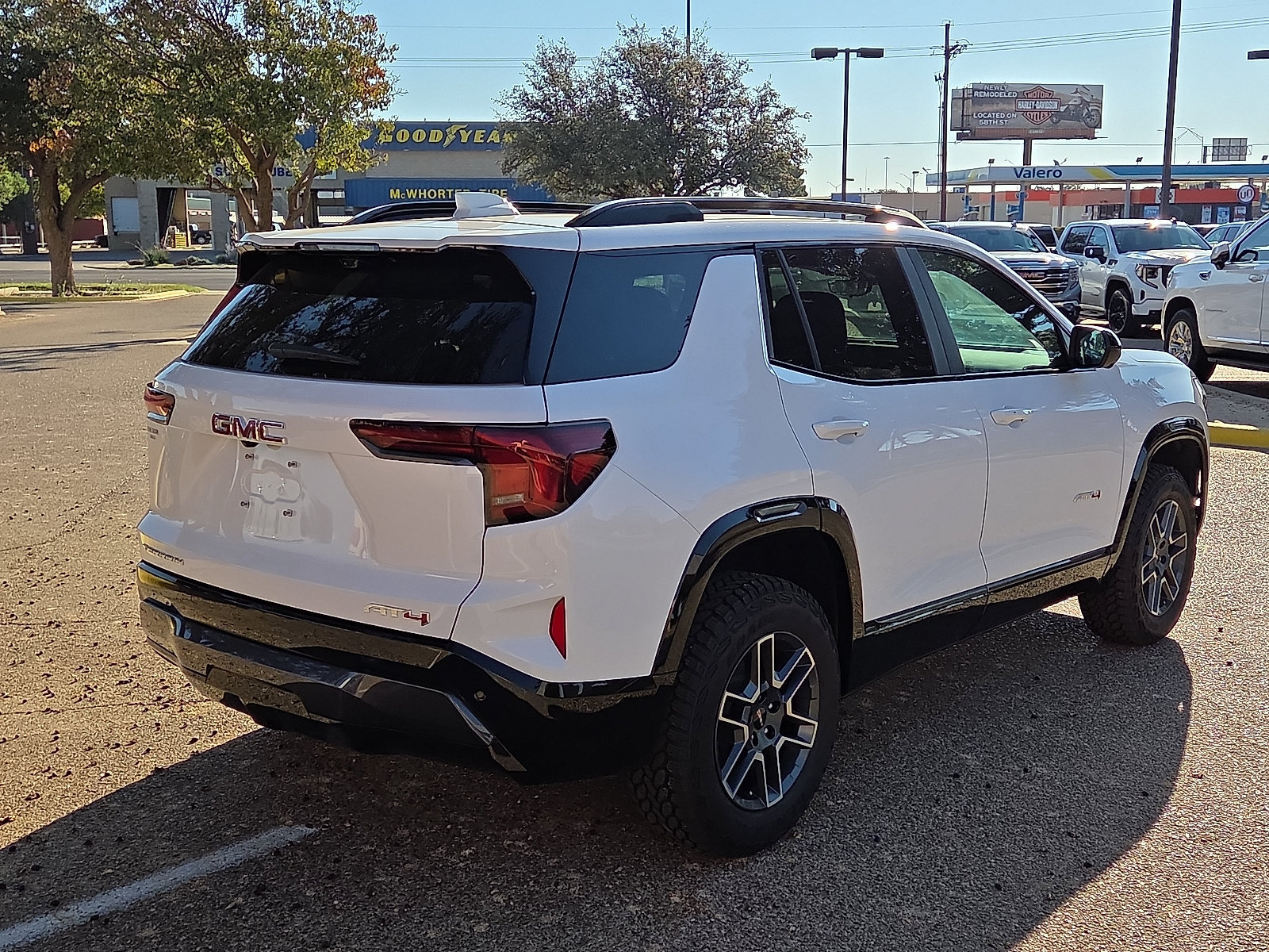 New 2027 GMC Terrain AT4 w/ Convenience Package III AWD/4WD image 4