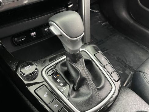 Certified 2024 Kia Seltos EX FWD image 25