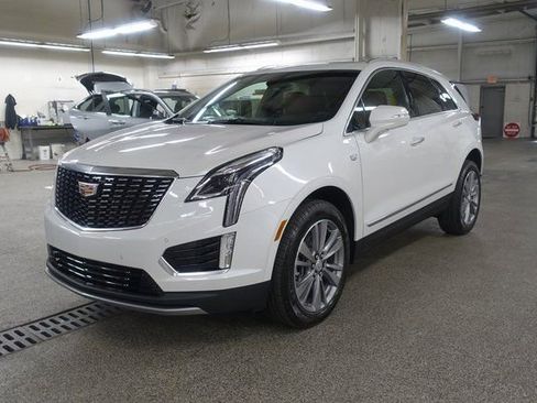 New 2025 Cadillac XT5 Premium Luxury image 3