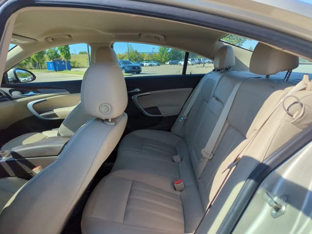 Used 2014 Buick Regal FWD image 18