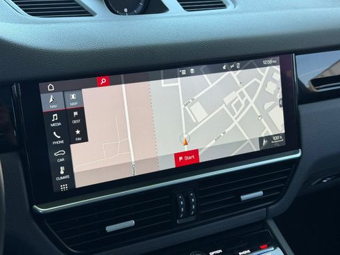 Used 2019 Porsche Cayenne AWD/4WD image 25
