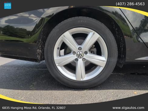 Used 2014 Volkswagen Passat 1.8T SE FWD image 32