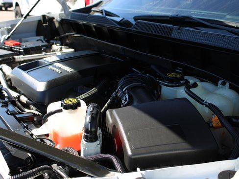 Used 2022 Chevrolet Silverado 1500 RST RWD image 19