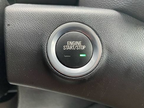 Certified 2023 GMC Terrain SLE w/ Driver Convenience Package AWD/4WD image 38