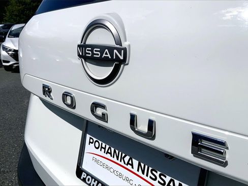 Certified 2023 Nissan Rogue S image 31