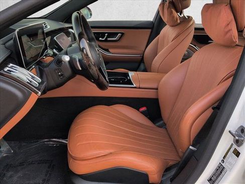 Used 2022 Mercedes-Benz S 500 4MATIC image 17