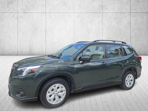 Used 2023 Subaru Forester image 9