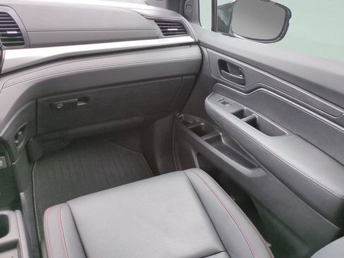Used 2025 Honda Odyssey Sport-L image 14