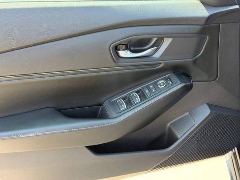 Used 2023 Honda Accord Sport image 14