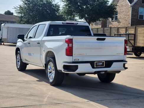 Used 2024 Chevrolet Silverado 1500 Custom RWD image 3