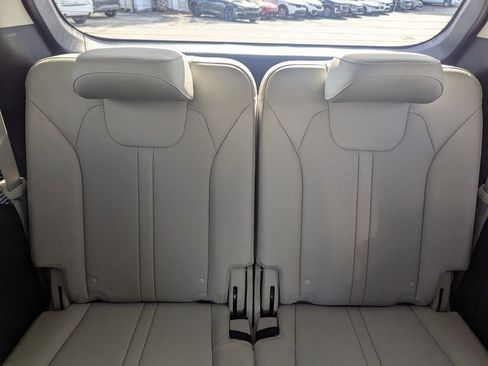 Used 2023 Kia Sorento SX image 15