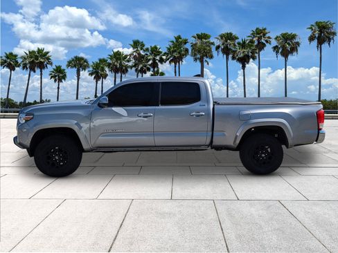 Used 2019 Toyota Tacoma SR5 image 6