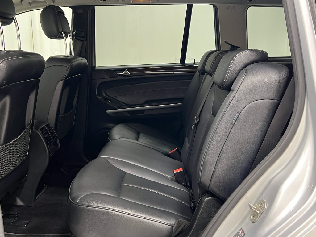 Used 2010 Mercedes-Benz GL 450 4MATIC image 29