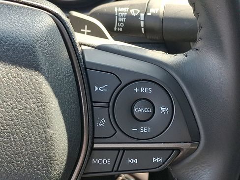 Used 2024 Toyota Camry SE FWD image 22