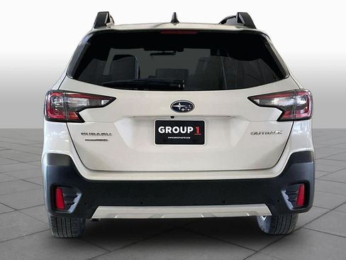 Used 2022 Subaru Outback Limited AWD/4WD image 4