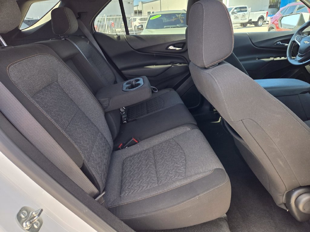 Used 2024 Chevrolet Equinox LT AWD/4WD image 15