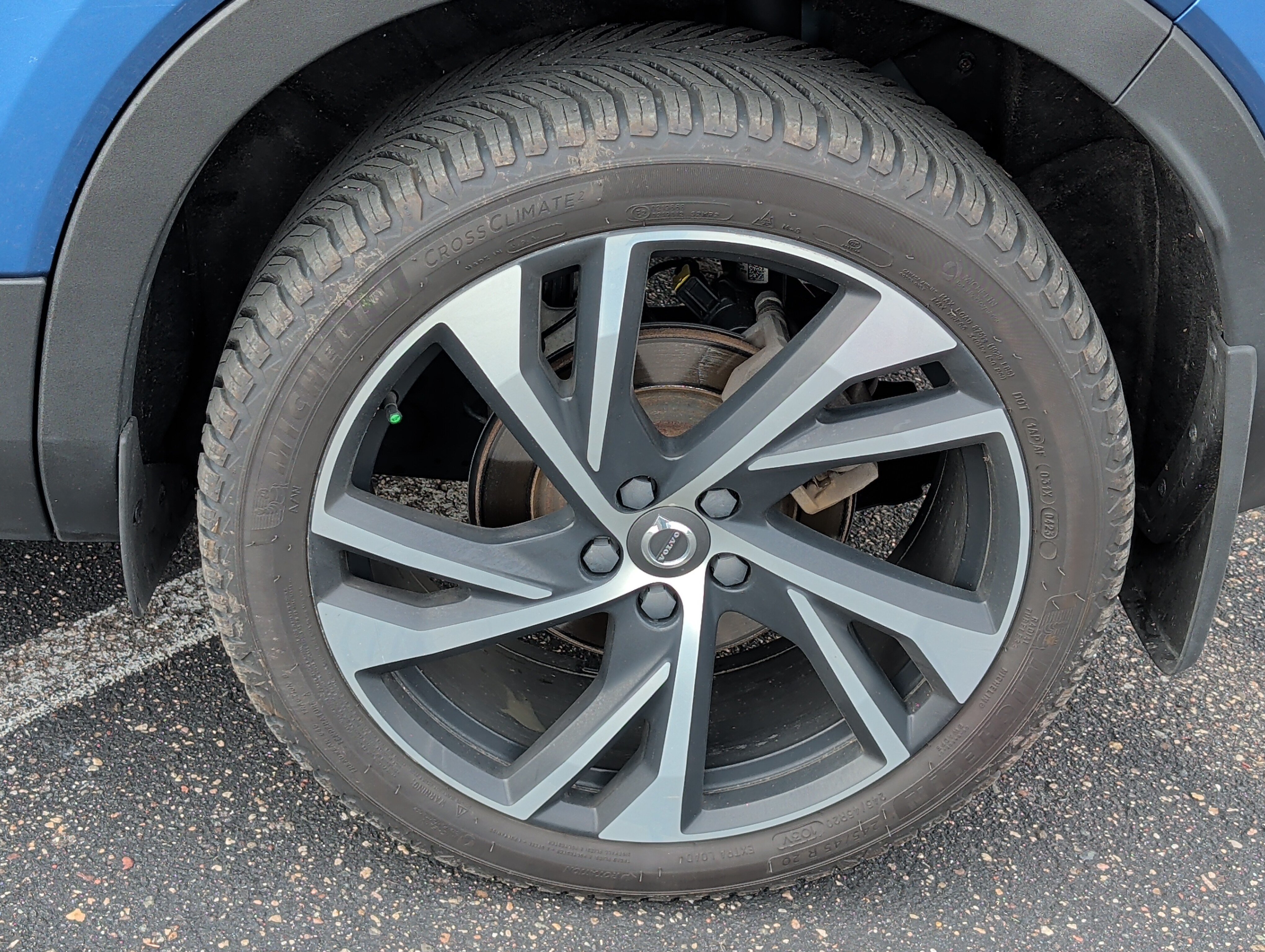 Used 2020 Volvo XC40 T5 R-Design AWD/4WD image 5