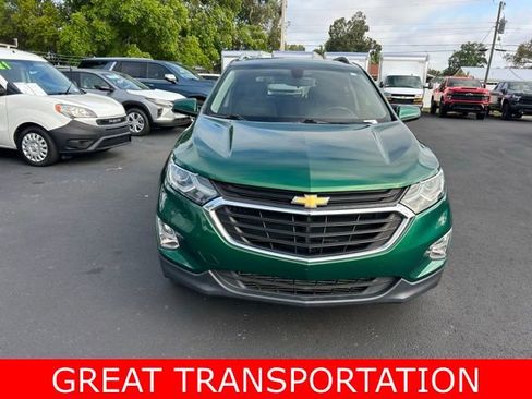 Used 2018 Chevrolet Equinox LT image 2