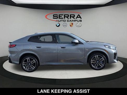 New 2026 BMW X2 xDrive28i w/ Technology Package image 2