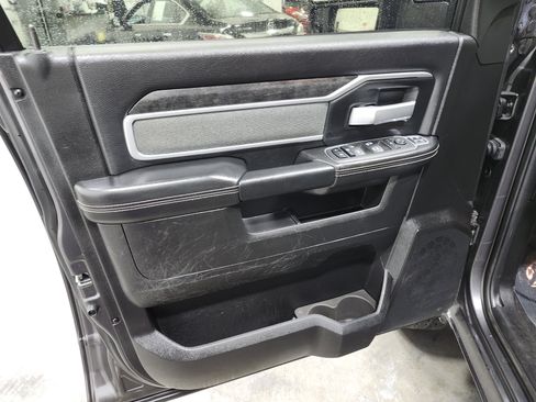 Used 2023 RAM 2500 Big Horn w/ Level 1 Equipment Group image 28