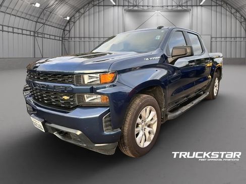 Used 2020 Chevrolet Silverado 1500 Custom w/ Custom Value Package RWD image 8