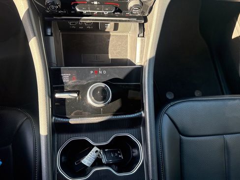 Certified 2024 Jeep Grand Cherokee Limited w/ Luxury Tech Group II image 23