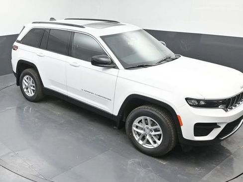 New 2026 Jeep Grand Cherokee Laredo X AWD/4WD image 35