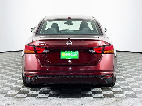 Used 2023 Nissan Altima 2.5 SV FWD image 8