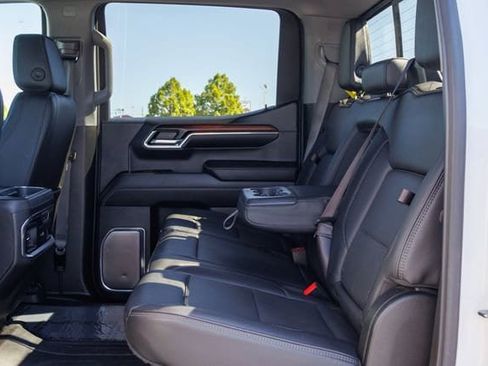 Certified 2024 GMC Sierra 1500 Denali AWD/4WD image 8