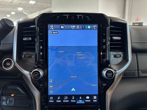 Used 2024 RAM 3500 Laramie image 28