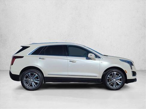 Used 2024 Cadillac XT5 Premium Luxury image 4