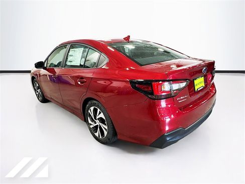 Used 2025 Subaru Legacy Premium image 7