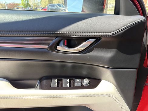 Used 2023 MAZDA CX-5 AWD 2.5 S w/ Premium Package image 16