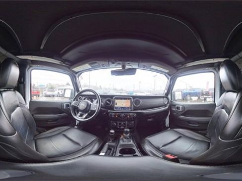 Used 2021 Jeep Wrangler Unlimited Sahara w/ Cold Weather Group image 33