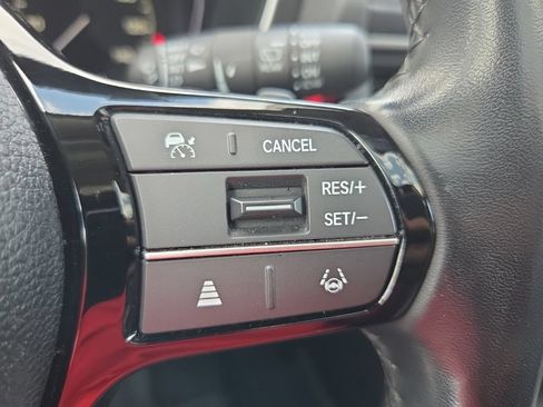 Used 2024 Honda Pilot Touring image 24
