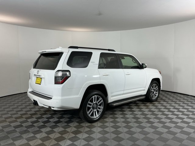 Used 2022 Toyota 4Runner TRD Sport w/ Technology Package AWD/4WD image 5